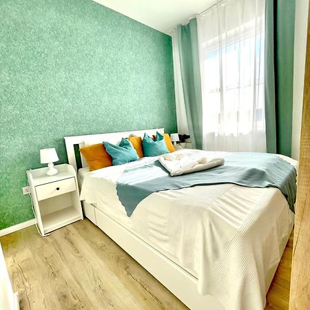Margaret Apartment Next To The Lukacs Spa With Panorama Danube Будапеща Екстериор снимка