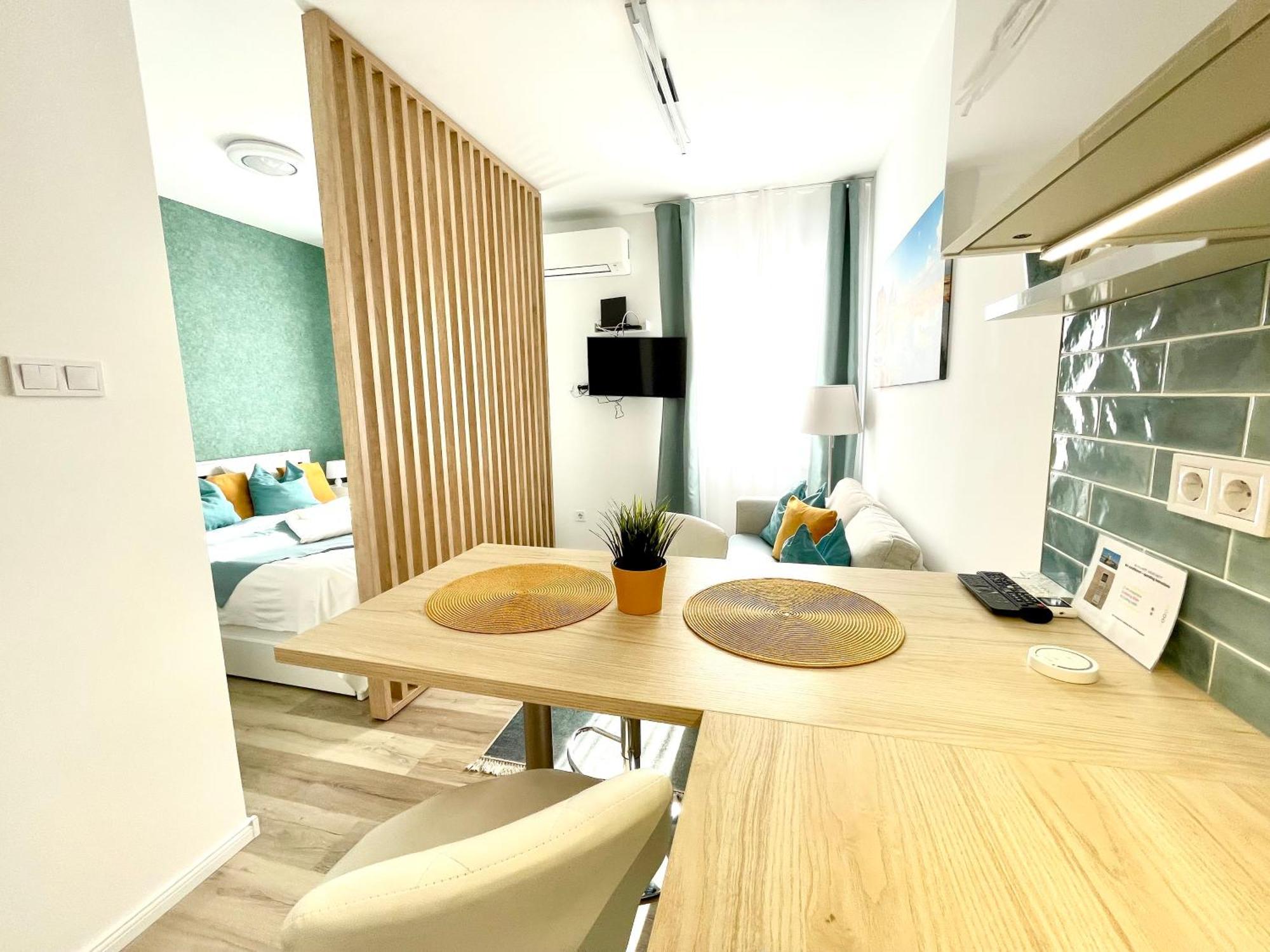 Margaret Apartment Next To The Lukacs Spa With Panorama Danube Будапеща Екстериор снимка