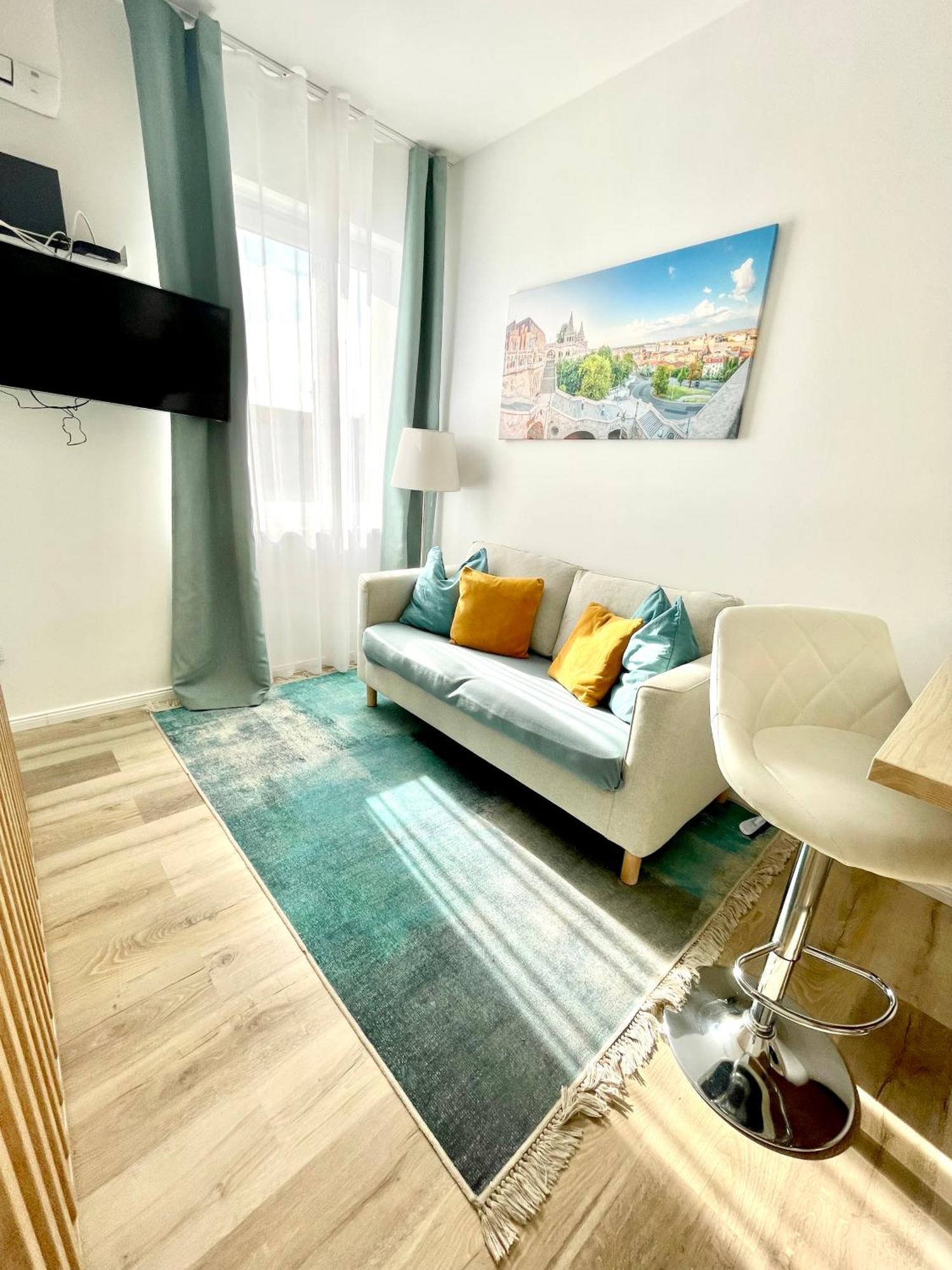 Margaret Apartment Next To The Lukacs Spa With Panorama Danube Будапеща Екстериор снимка