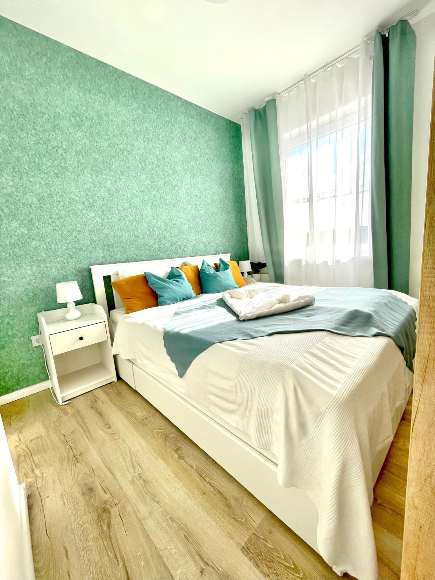Margaret Apartment Next To The Lukacs Spa With Panorama Danube Будапеща Екстериор снимка